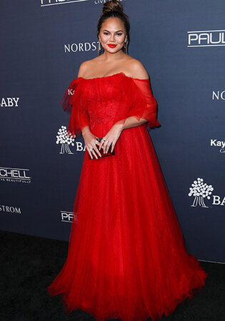 3. Chrissy Teigen