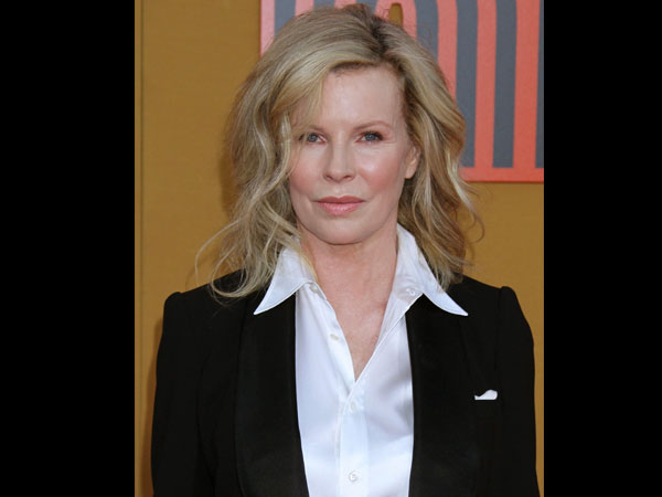 Kim Basinger (62)