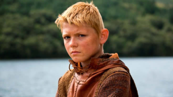 Nathan O’Toole als Björn Lothbrok