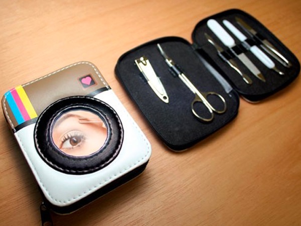 Insta-manicure