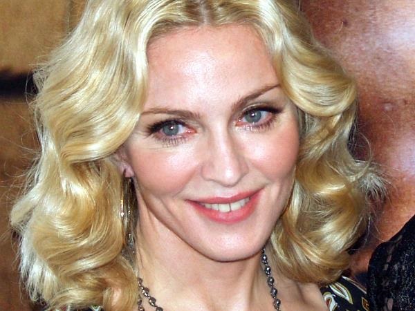 Madonna - What It Feels Like For a Girl