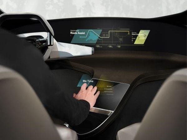 Hologrammes et gestes : les commandes du futur