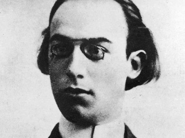 Erik Satie at enkel wit voedsel