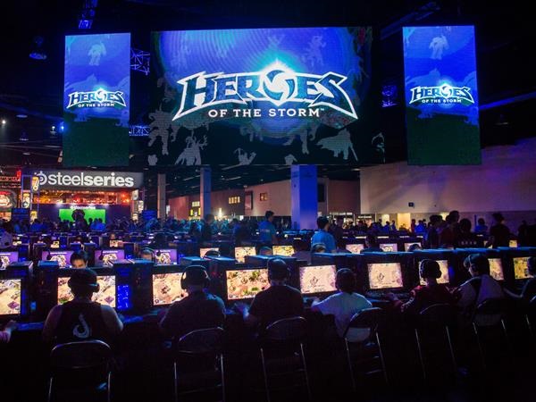 Tournois, mais aussi streaming