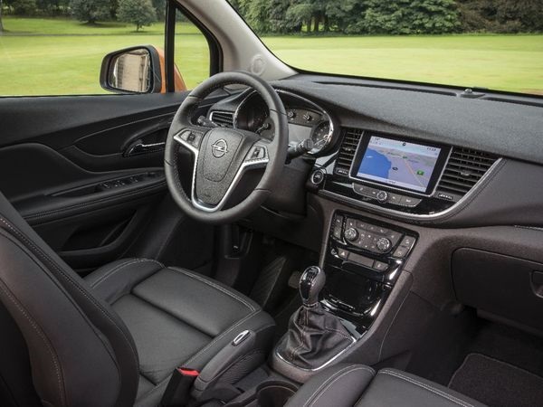 Opel Mokka X : à bord