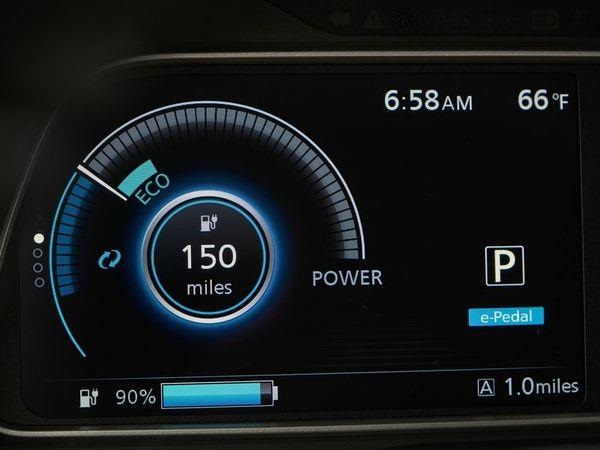 Nissan LEAF e-Pedal et ProPilot.