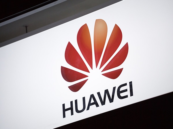 Huawei P11