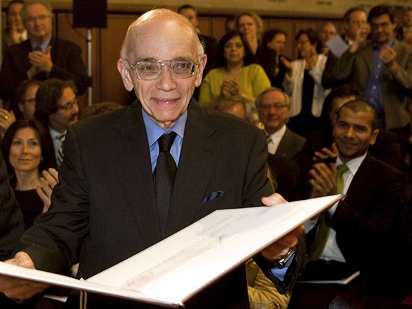 José Antonio Abreu