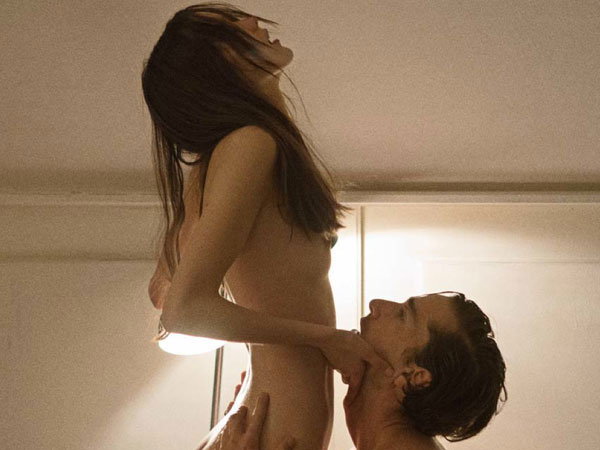 Willem Dafoe, Charlotte Gainsbourg en Shia Laboeuf in Nymphomaniac
