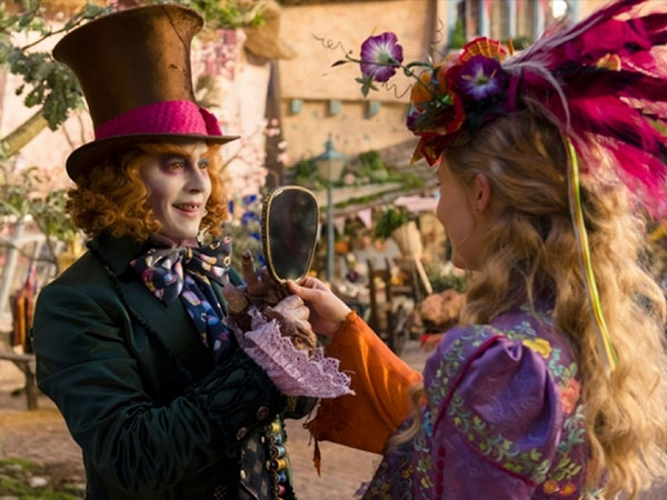 Top 5 : 1. Alice Through the Looking Glass