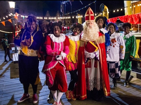 Sinterklaas en het mysterie op de stoomboot
