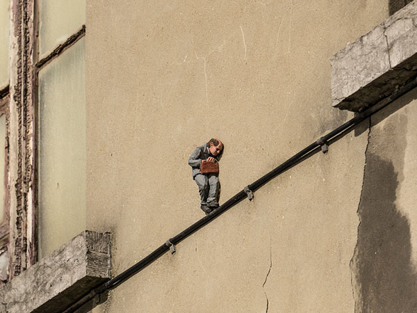 Isaac Cordal @ The Crystal Ship 2017