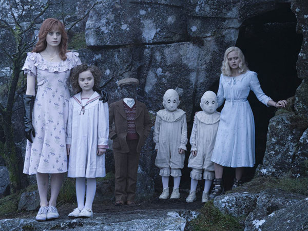 Top 5 : 5. Miss Peregrine's Home for Peculiar Children