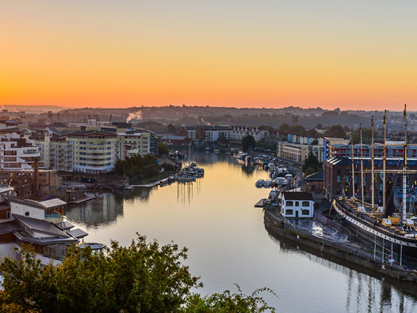 4. Bristol - Dit zijn de meest inspirerende steden ter wereld - www.waldenwongart.com
