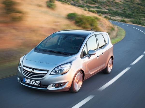 Drukte bij Opel
