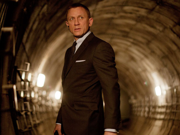 "James Bond est sexiste et mysogyne"