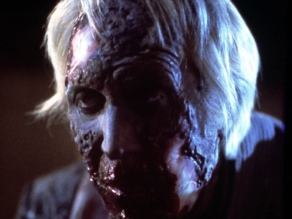 Le vampire assoiffé de sang dans "Cronos"