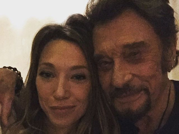 Selfie familial entre Johnny et sa fille