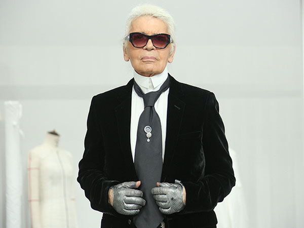 Ce que fait Karl Lagerfeld avant d'aller dormir