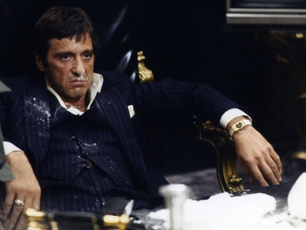 Le nez d'Al Pacino a mal supporté le lait en poudre dans Scarface