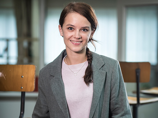 Lynn Van Royen als Hannah