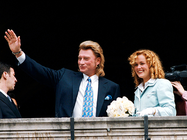Laetitia Boudou devient Madame Hallyday