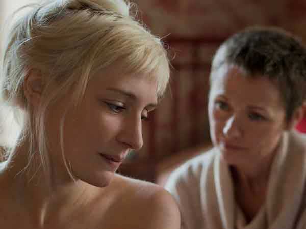 Interview de Lucie Debay
