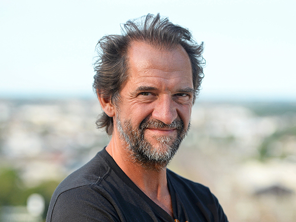 Stéphane De Groodt : "Mon enfance compliquée : obèse, cancre et dyslexique"