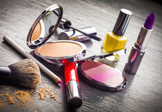 Make-up : une trousse professionnelle à petit prix Make-up : une trousse professionnelle à petit prix
