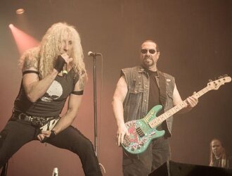 Twisted Sister - A Twisted Christmas