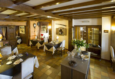 Hostellerie... Hostellerie...