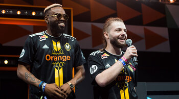 EGO ontvangt Team Vitality op Brussels Esport Show 2019