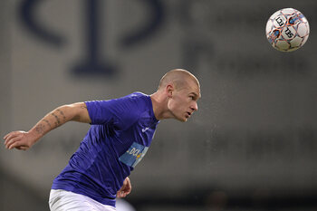 Prychynenko (Beerschot) maakt zich onsterfelijk in (over)enthousiast filmpje: "Blijf in uw kot"