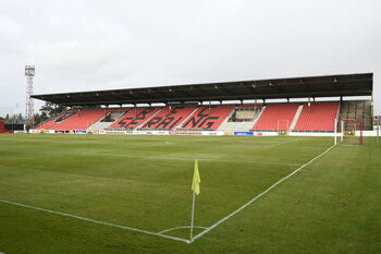 Structuur RFC Seraing: FC Metz als redder in nood; stadion vol historie maar met 'slechte ligging'