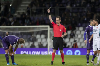 Suspensions Et Cartes Jaunes Proximus League Journée 19