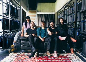 Regardez la VICE Interview de Flying Horseman