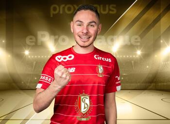 L’équipe et la tactique personnalisée du joueur Standard “Sheva”