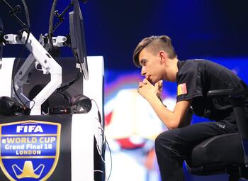 Stefano Pinna et Gilles Bernard représenteront la Belgique contre la Suisse sur FIFA 20