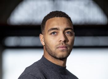 Cyriel Dessers signe pour quatre ans à Genk