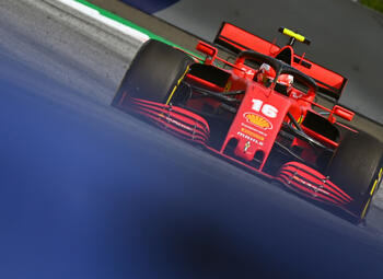 Ferrari moet de rug rechten in Hongarije