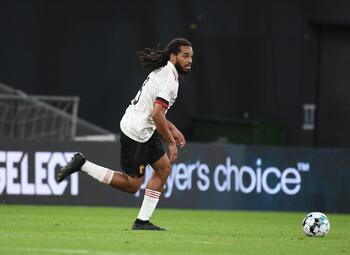 Groeit Jason Denayer uit tot de nieuwe patron van de Belgische defensie?