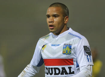 Penaltyfase en rode kaart Abrahams beheersen debatten na RWDM - Westerlo (video)