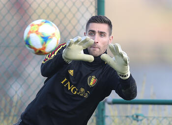 Qui mérite le poste de 3e gardien chez les Diables?