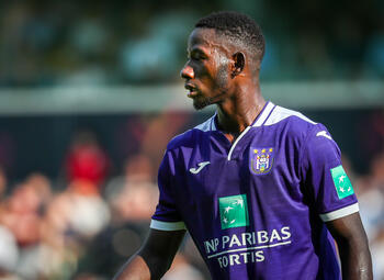 RWDM vindt extra verdediger bij de buren van RSC Anderlecht