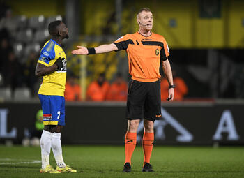 Oefenduels 1B: Vanzeir (Union) en Vetokele (Westerlo) excelleren in de hitte