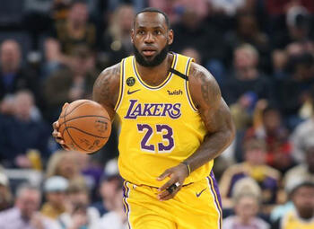 The Lakers en The Bucks zetten orde op zaken