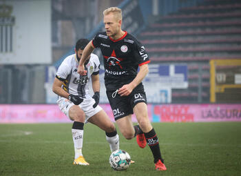 Deschacht peut-il faire les affaires d'Anderlecht en battant le Standard avec Zulte Waregem ?