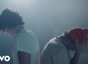 Clip de la semaine : Shawn Mendes et Justin Bieber exposent leurs âmes dans 'Monster'