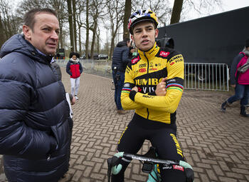Van Aert start in Wereldbeker in Tabor