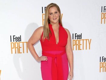 Actrice Amy Schumer opgenomen in ziekenhuis